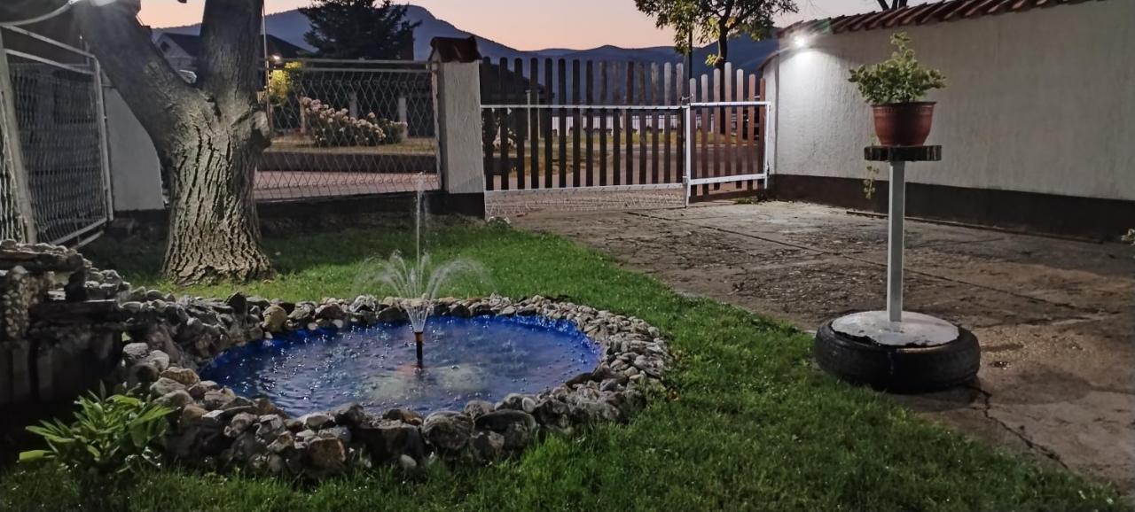 Sobe Lara Apartamento Donji Milanovac Exterior foto